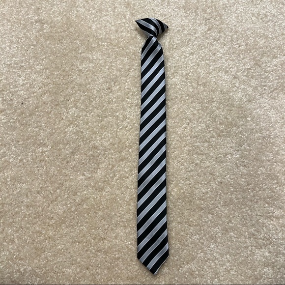 Formal Clip On Tie Youth Boys One Size Black Silver Diagonal Stripes - Picture 1 of 8